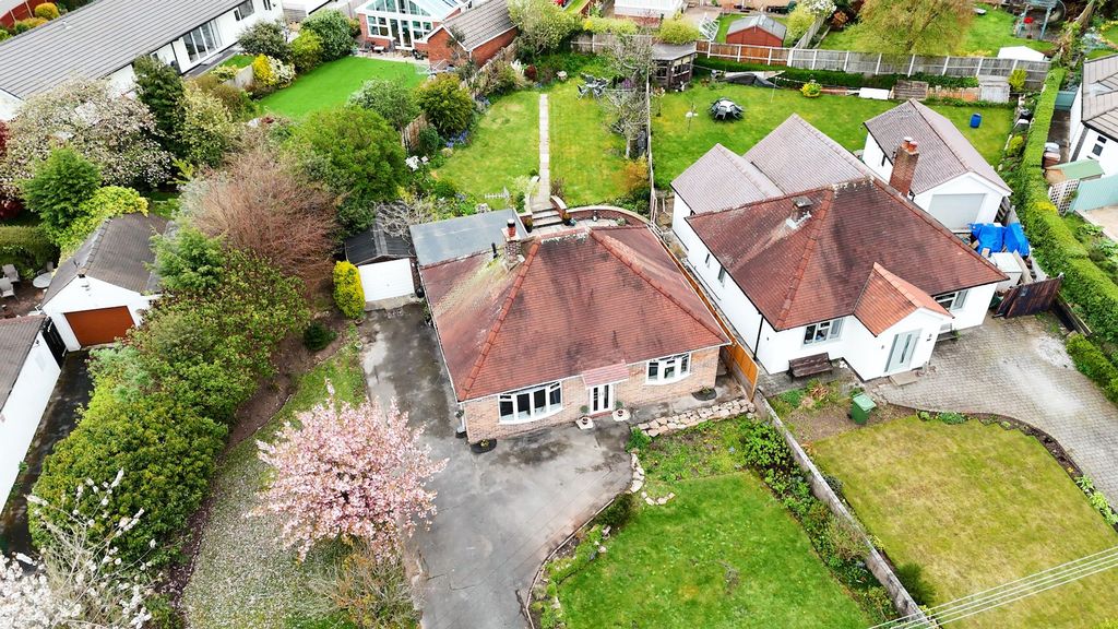 Property photo 2 of 46