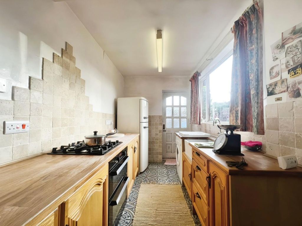 Property photo 3 of 18 Fc429Cf0-8A12E638-9053-427c-9Ed0-c1c785bbc808.Jpg
