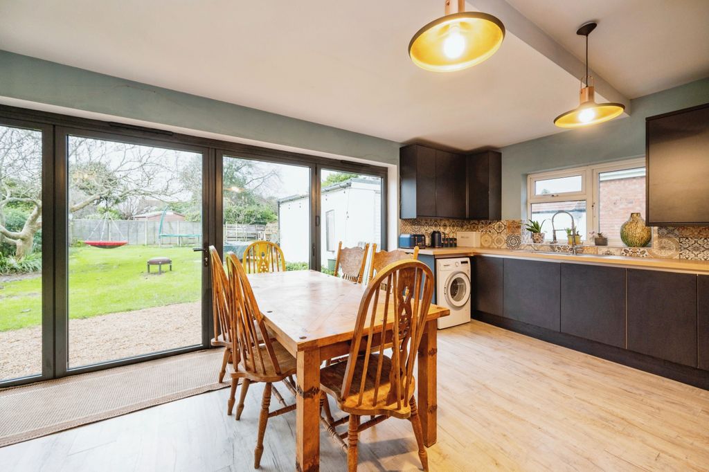 Property photo 1 of 17 Photography