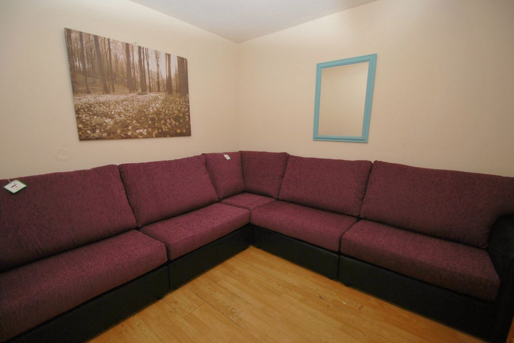 Property photo 3 of 11 Photo 3