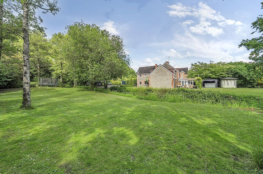 Property photo 2 of 21 Rear Garden