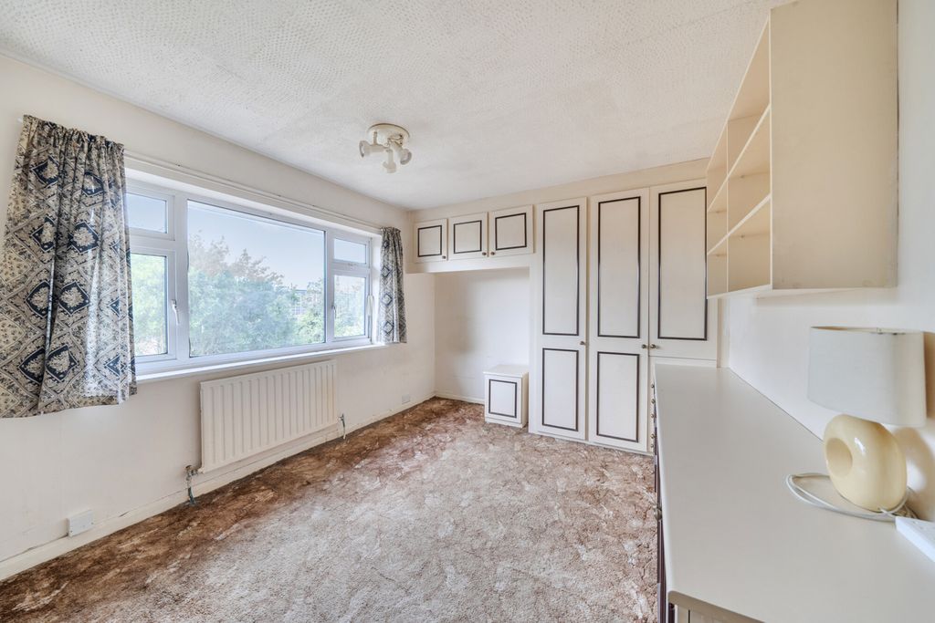 Property photo 3 of 20 1480042-12-6A3A56...