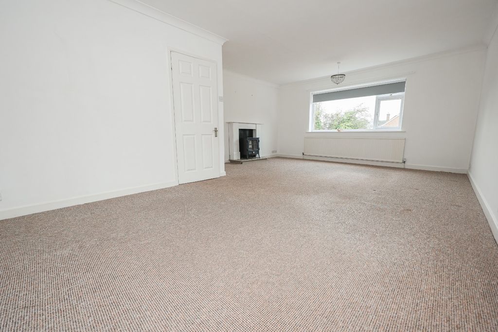 Property photo 3 of 30 4645152