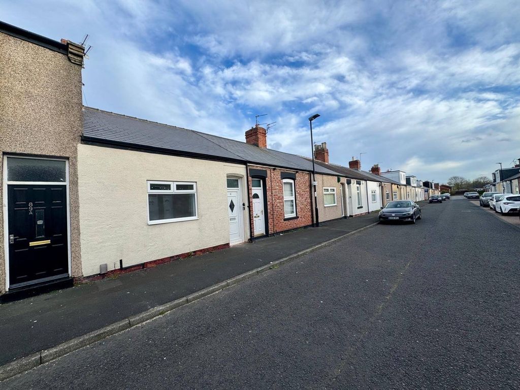 Property photo 1 of 7 Property For Let  On Edward Burdis Street, Sunderland Sr5