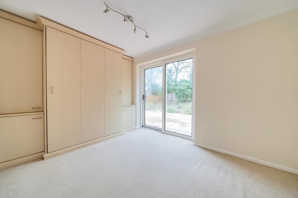 Property photo 3 of 11 Bedroom