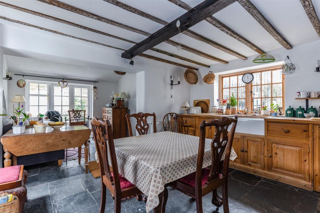 Property photo 3 of 12 Picture No. 04