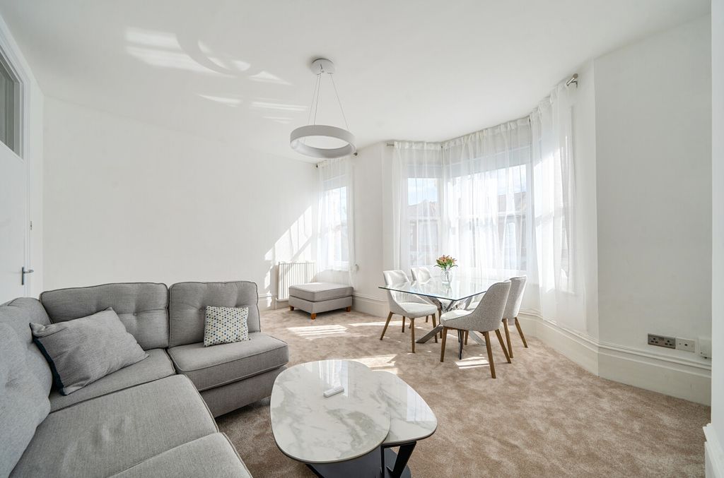 Property photo 1 of 15 1476830-6-6A27d18...