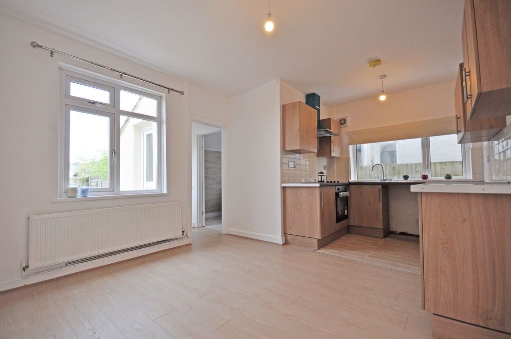 Property photo 2 of 16 Photo 2