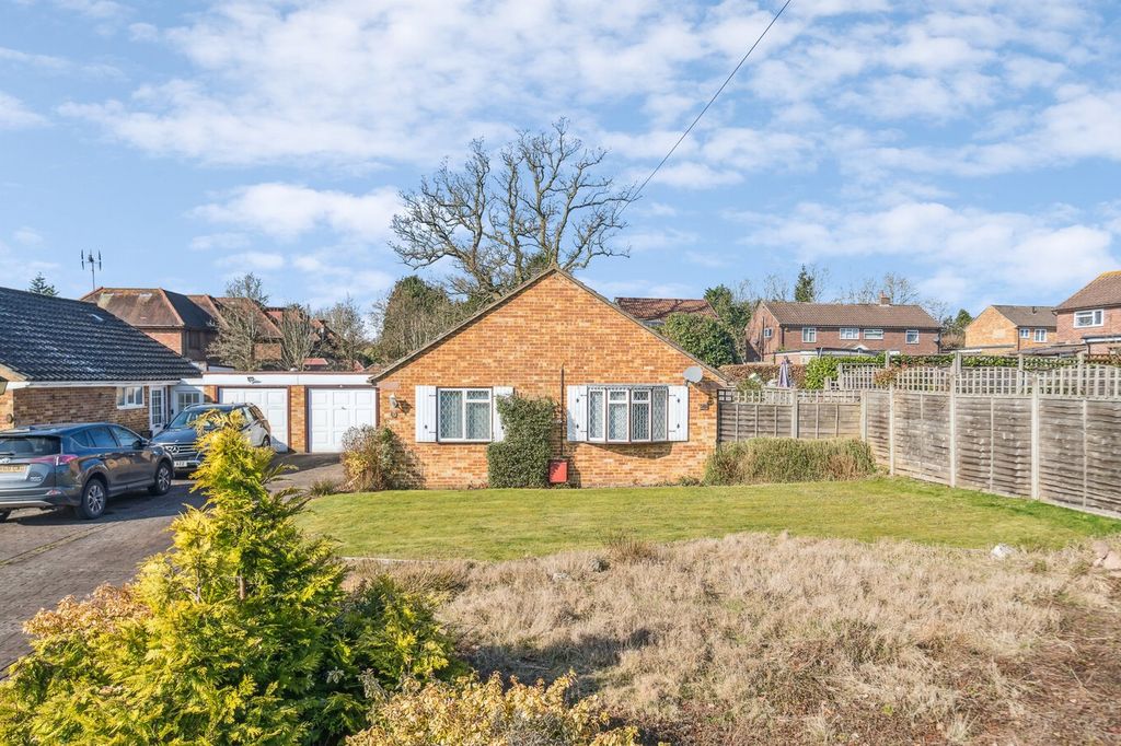 Property photo 3 of 13