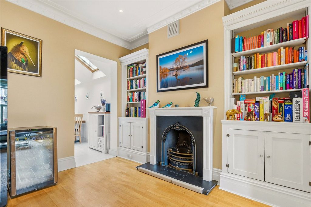 Property photo 3 of 14 Picture No. 06