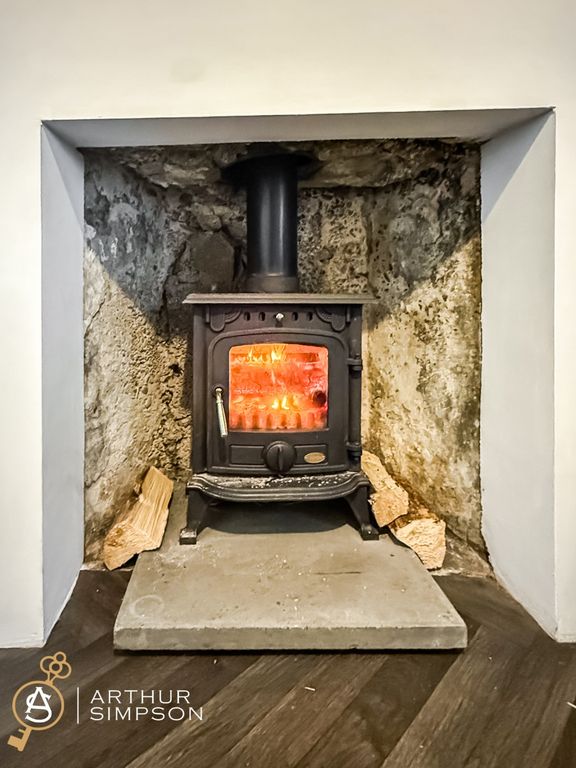 Property photo 3 of 30 4672004