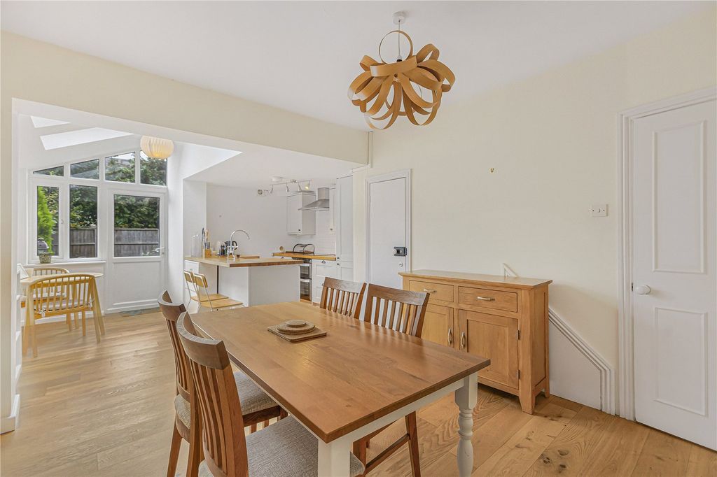 Property photo 3 of 19 Picture No. 34