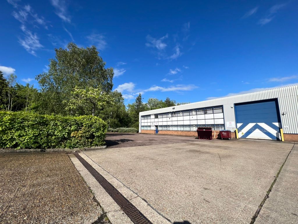 Property photo 1 of 8 Photo 2