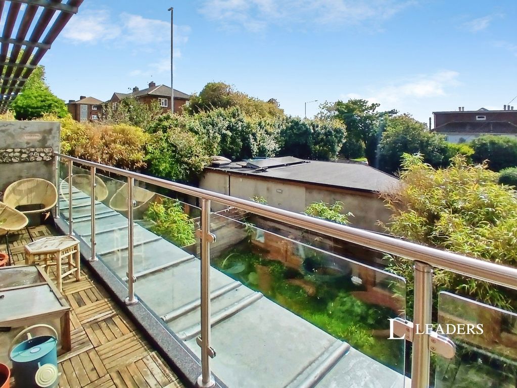 Property photo 1 of 13 Pbox-Img.Jpg