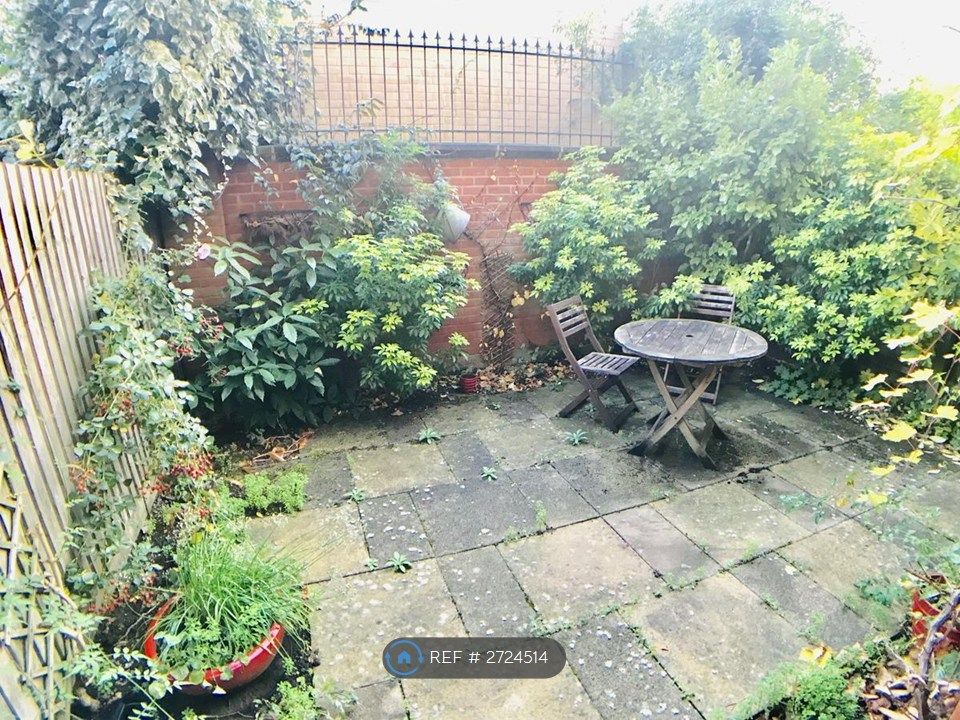 Property photo 3 of 13