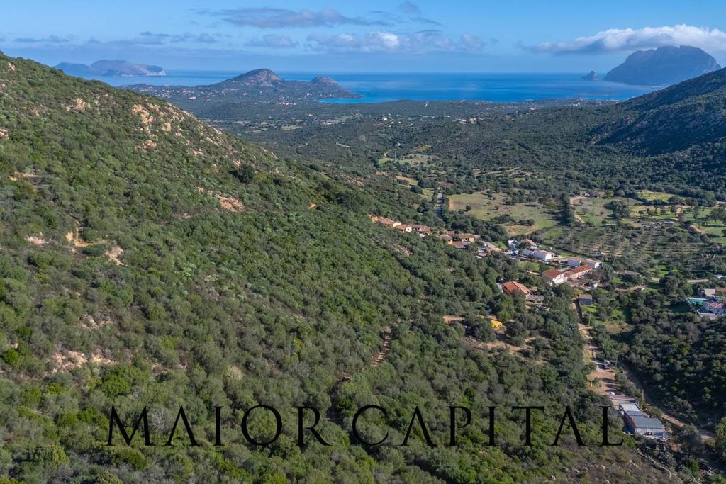 Property photo 2 of 28