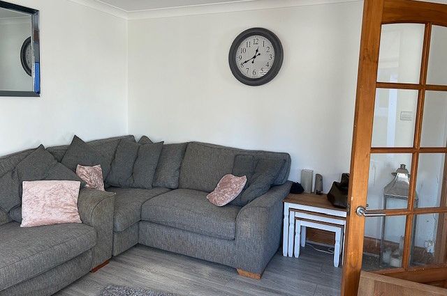 Property photo 2 of 9 1-2