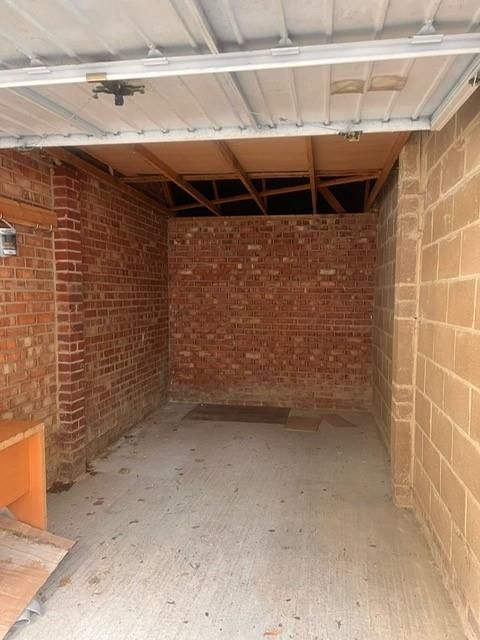 Property photo 3 of 3