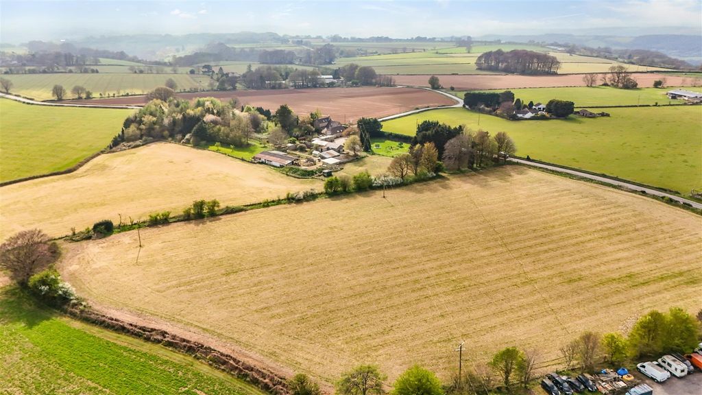 Property photo 2 of 47 Dji_20250415160350_0698_D.Jpg