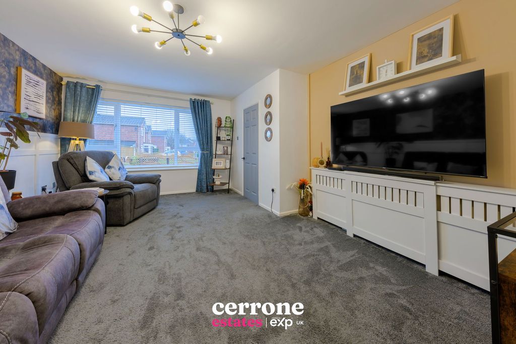 Property photo 3 of 23