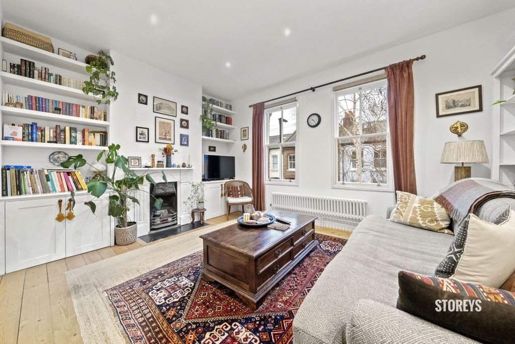 Property photo 2 of 22