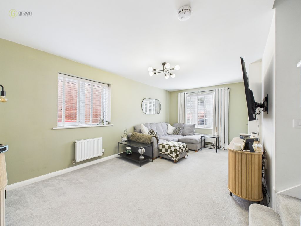 Property photo 3 of 16