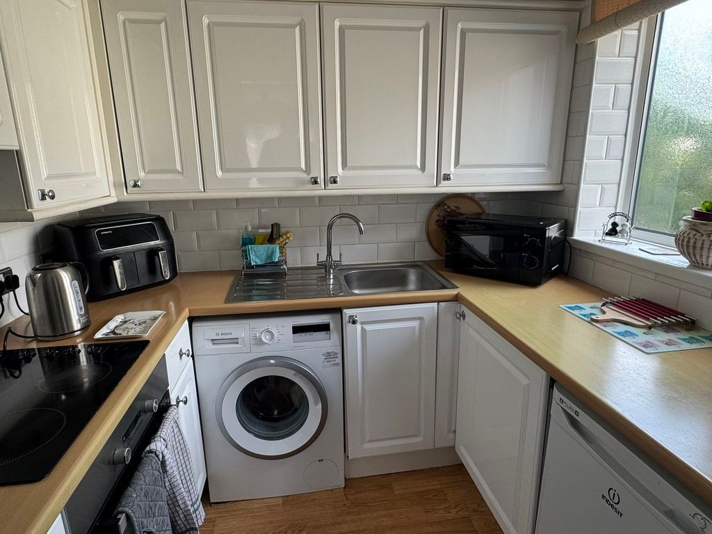 Property photo 3 of 13 Photo 9