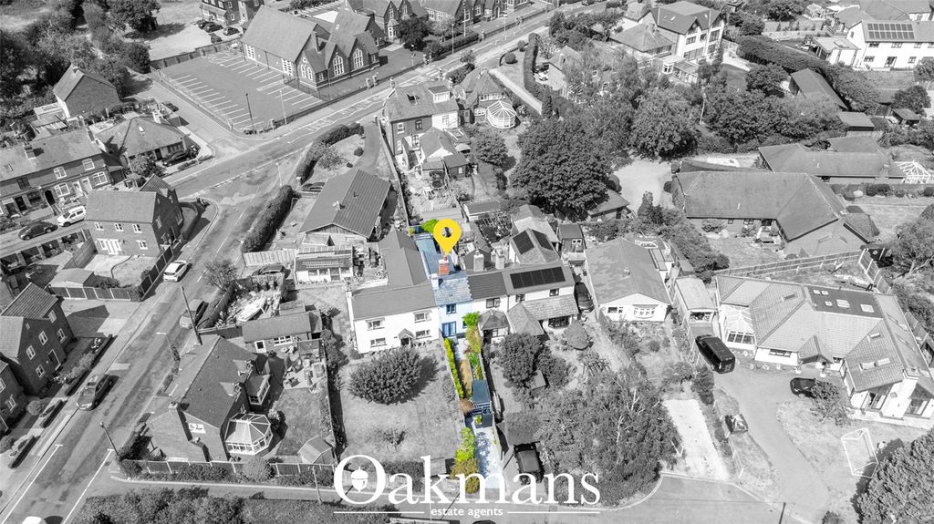 Property photo 2 of 28 Picture No. 03