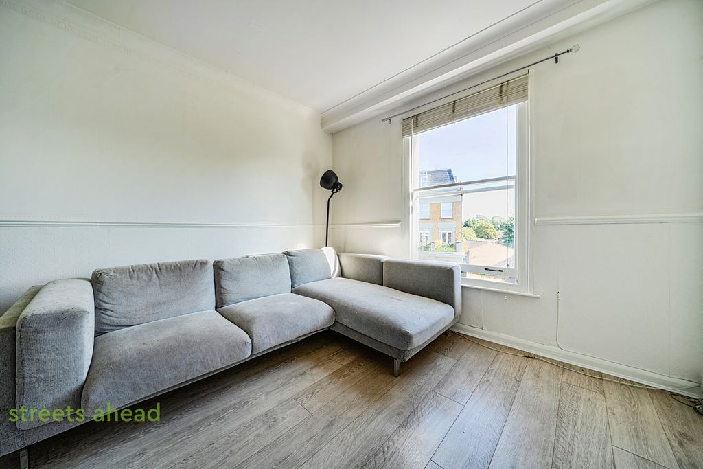 Property photo 3 of 12 89Bc5Bde-87F0-4Bc...