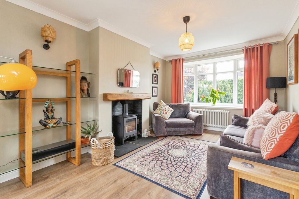 Property photo 2 of 17 Pbox-Img.Jpg