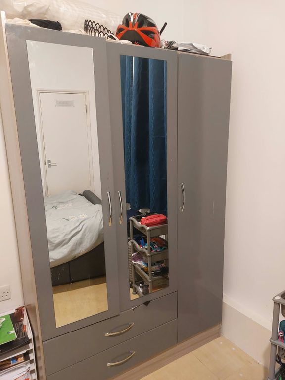 Property photo 2 of 4