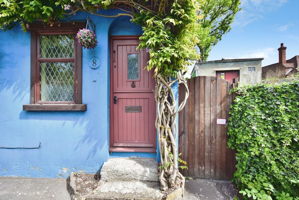 Property photo 1 of 20 Pbox-Img.Jpg