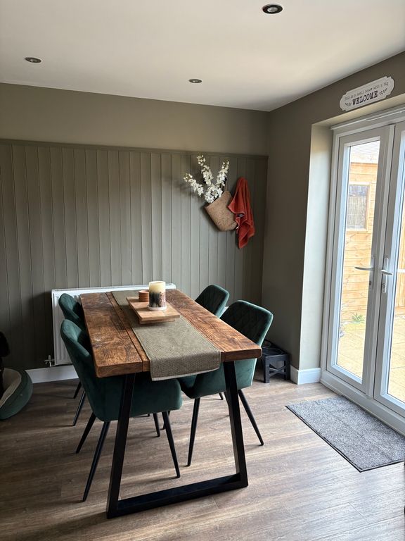 Property photo 3 of 10 Img5952