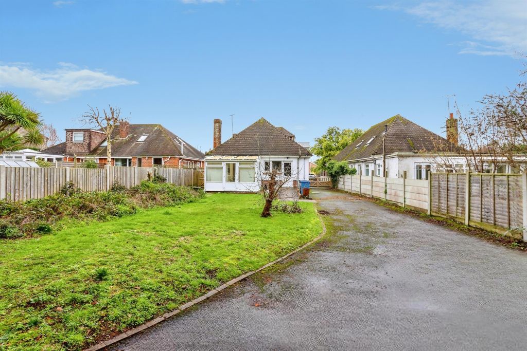 Property photo 3 of 19