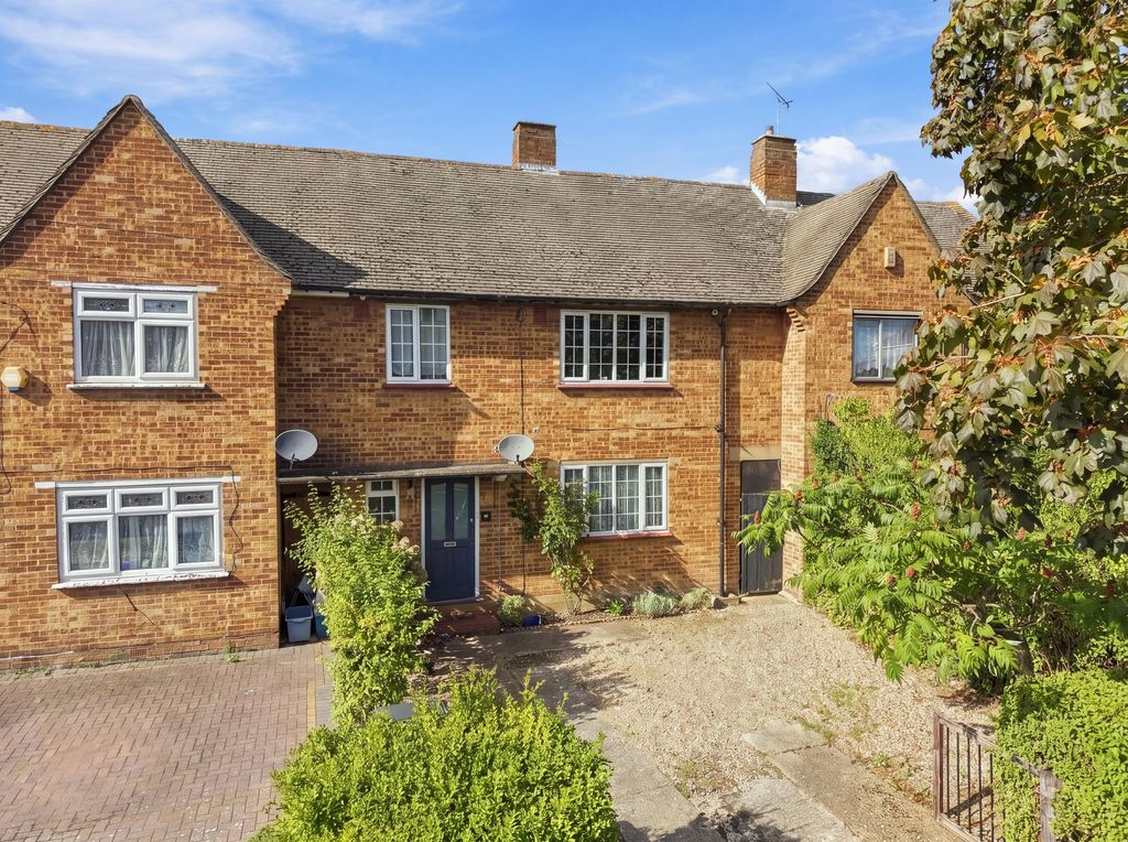 Property photo 1 of 16