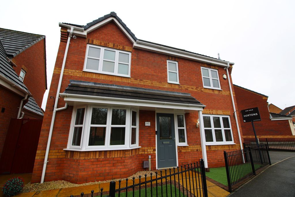 Property photo 1 of 15