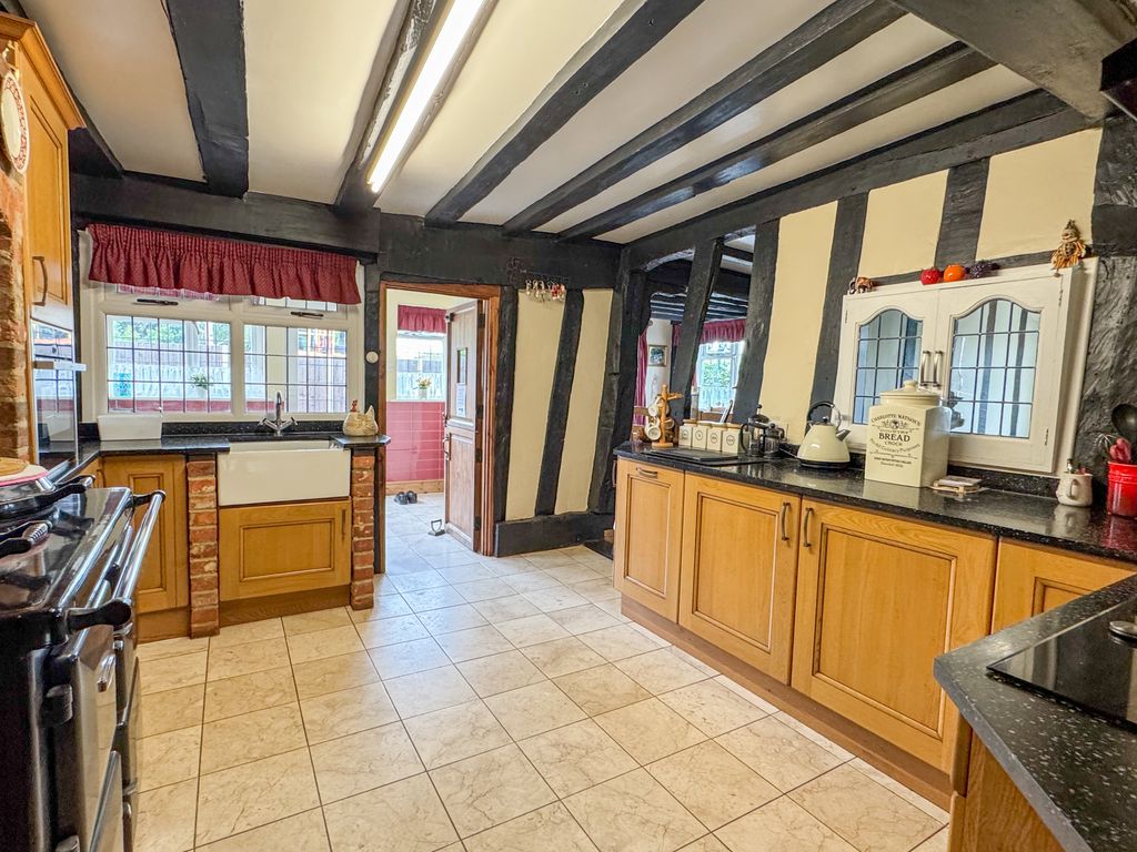 Property photo 3 of 48 Img_4616