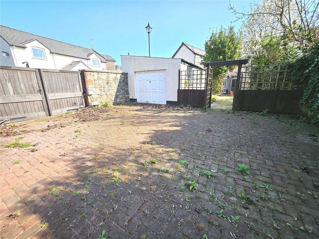 Property photo 2 of 17 Picture No. 09