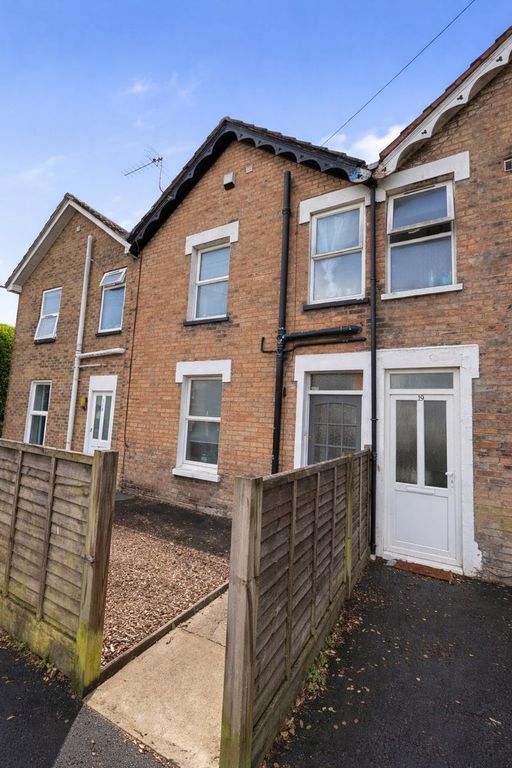 Property photo 1 of 15 Photo 2