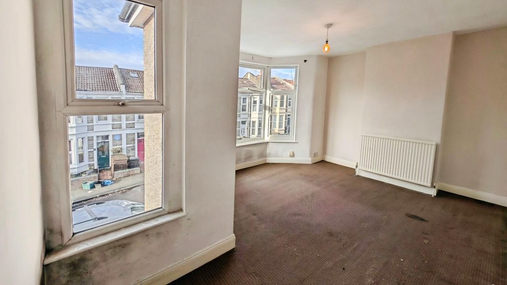 Property photo 3 of 23 Ac625Ecd-Pxl_20260107_105054133.Jpg