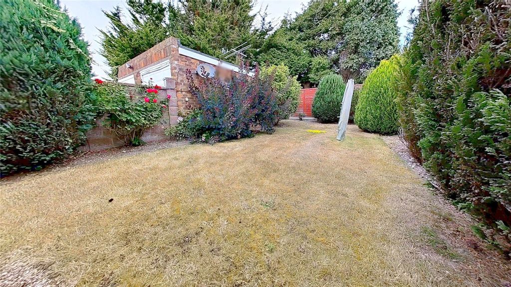 Property photo 3 of 17 Picture No. 13