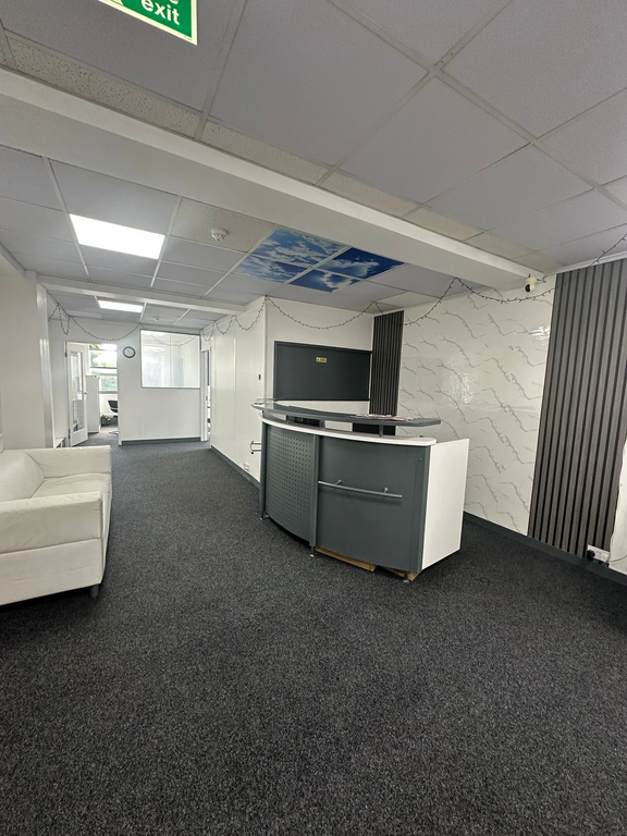 Property photo 1 of 11