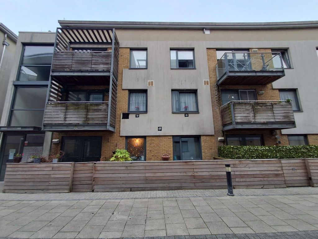 Property photo 2 of 5 Photo 3.Jpg