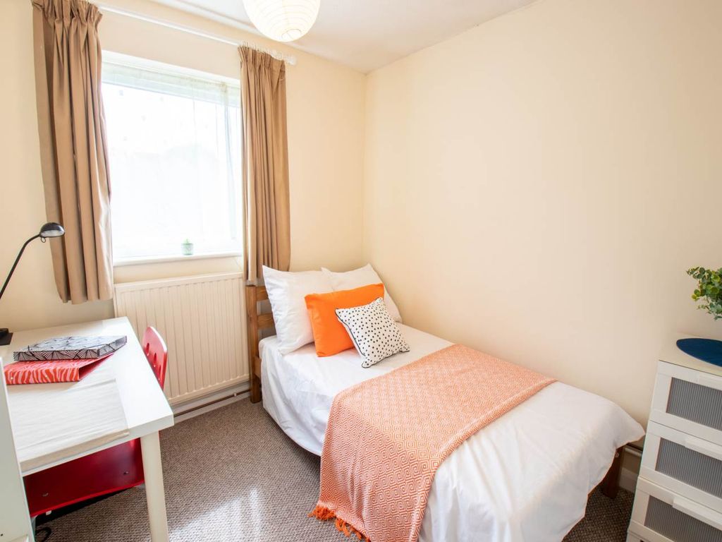 Property photo 2 of 10 Upstairs Bedroom