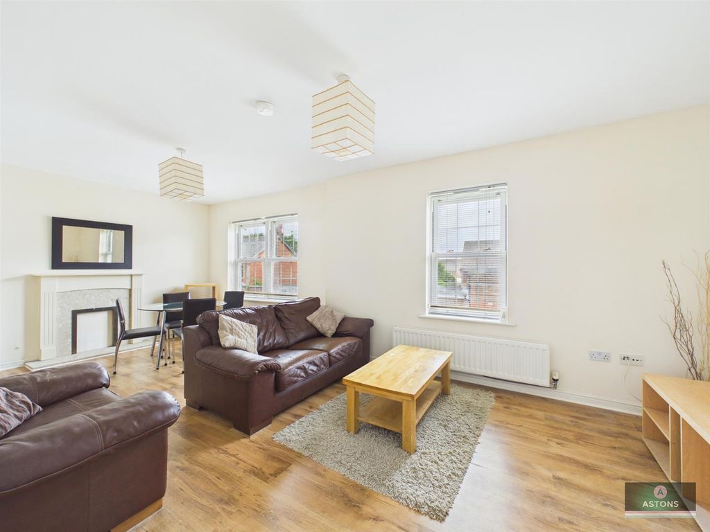 Property photo 2 of 9 Cam02067G0-Pr0289-Still001.Jpg