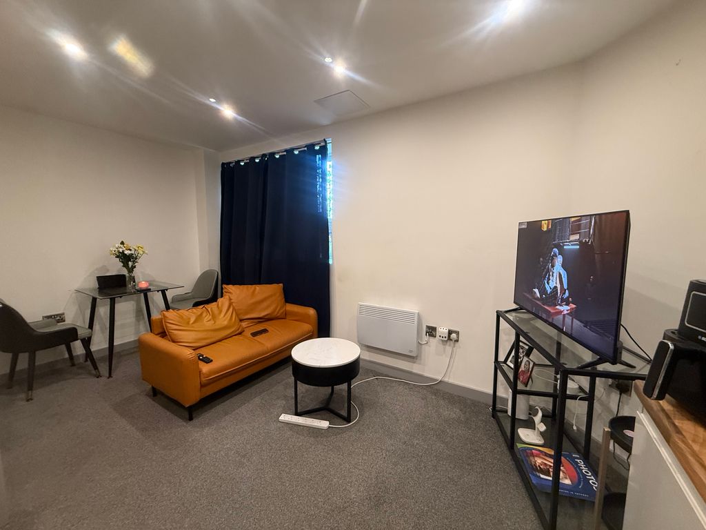 Property photo 2 of 6 Image