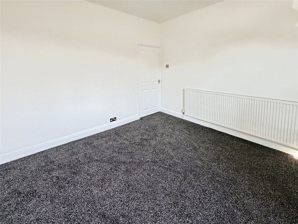 Property photo 2 of 8 Picture No. 08