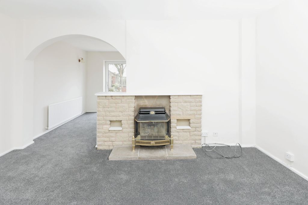 Property photo 2 of 17 Photography