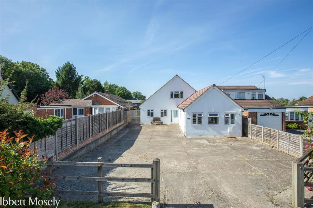 Property photo 1 of 28