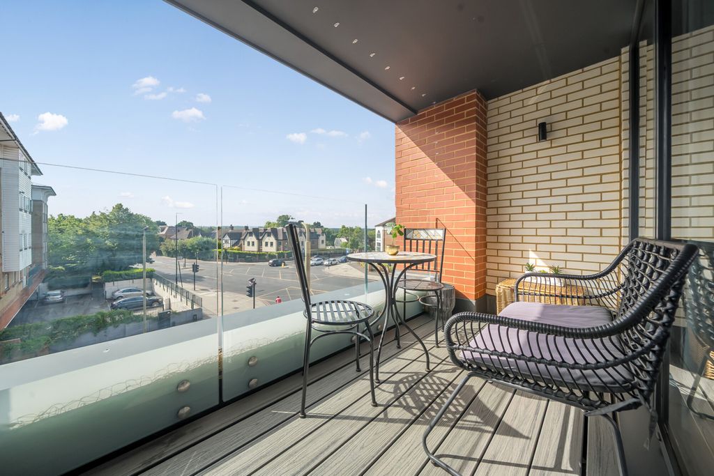 Property photo 2 of 18 Balcony
